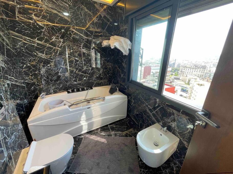 Royale Duplexe Pleine Centre Tanger Tânger Exterior foto